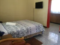 Tshesebe Stopover Motel Hotels near One Stop Auto Style