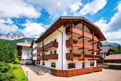 Aritz Hotels in Pozza di Fassa