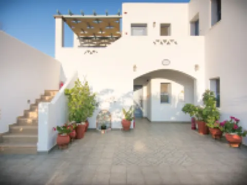 Kallisti Studios & Apartments Hotels in Skiros