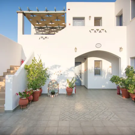 Kallisti Studios & Apartments