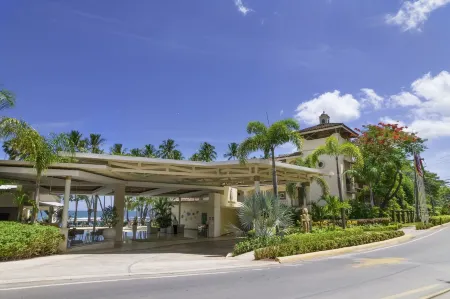 Hotel Tamarindo Diria Beach Resort Отели в г. Тамариндо