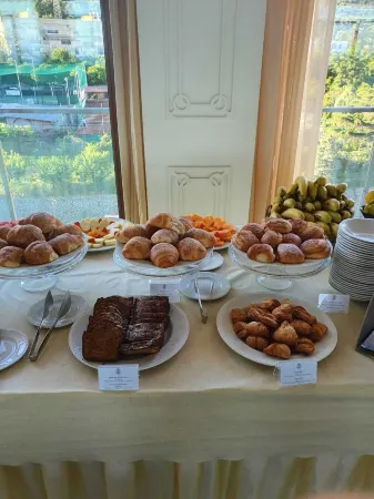 그랜드 호텔 플로라