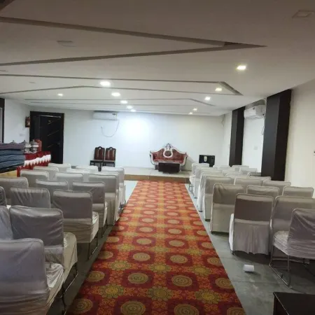 Jhansi Castle Inn