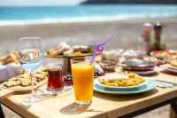 Kara Kedi Beach Bungalow