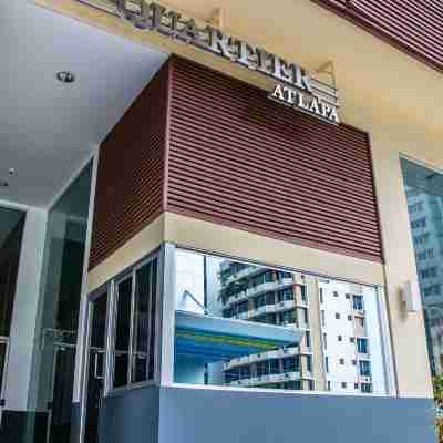 Breath-Taking City Center Hotel Exterior