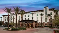 Bear Springs Hotel Hotel di Highland