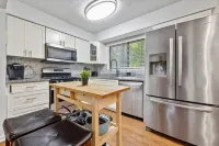 Spacious Alpharetta Home 3bedroom 2bathroom