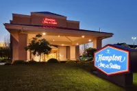 Hampton Inn & Suites by Hilton Sacramento-Airport-Natomas Отели в г. Сакраменто