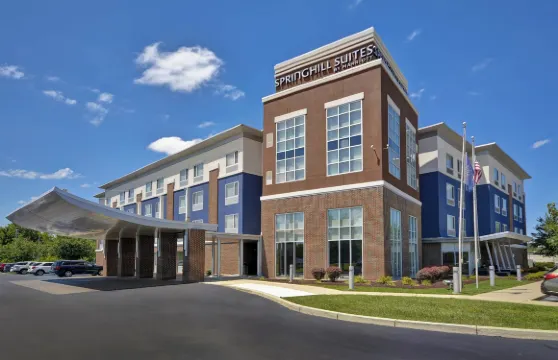 普萊恩菲爾德/印第安納波利斯機場SpringHill Suites酒店