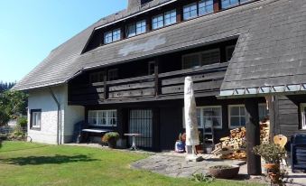 Landhaus Amselhof Hinterzarten - Housity
