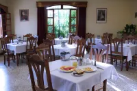 Hotel Austria Hotels in Леон