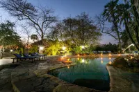 Maramba River Lodge - Pool