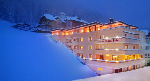 Hotel Garni Chasa Sulai Hotels in Galtur