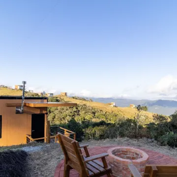 Cabana jacuzzi e vista montanhas VST031