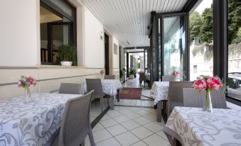 Hotel Sollievo