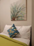 8 Newtown Boulevard by Siet