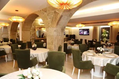 Hotel Rural Quinta Das Quintães Отели в г. Алпендурада-и-Матуш