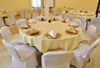 Eden Vale Hotel