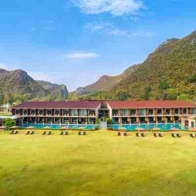 ลา อีสลา ปราณบุรี บีช รีสอร์ท Hotel Exterior