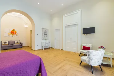 La Gatta Cenerentola Rooms Hotels in Materdei