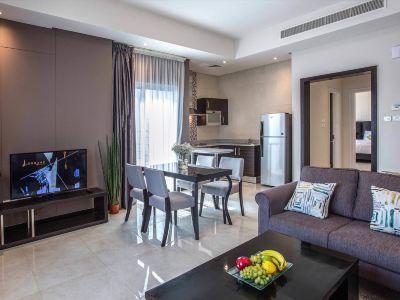 Loumage S Suites and Spa