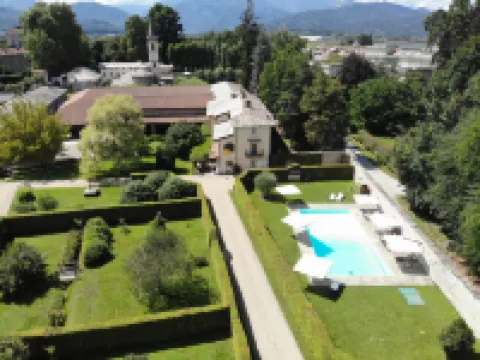 Le 5 Frecce Hotel a Cavour