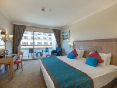 Crystal de Luxe Resort & Spa - All Inclusive Hotels in Kemer