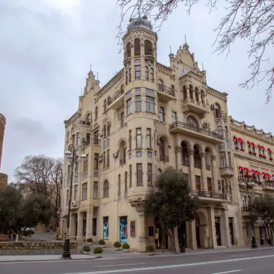 Art Gallery Hotel Hotels near Muhammad Mosque