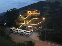 塞伊爾特佩精品飯店 - 停車場