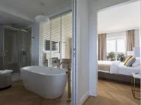 Porto Romano - the Marina Resort Hotels near Lido Centro Train Station