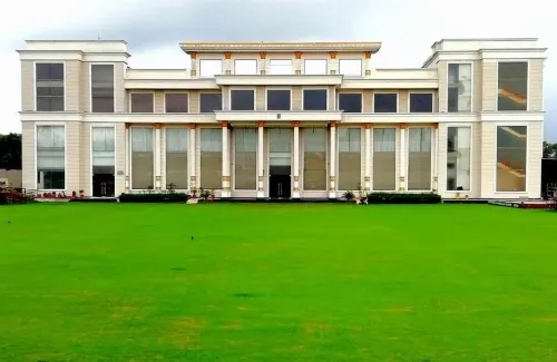 Wedcation by Tivoli - A Unit of Palmdale Resort