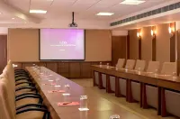 Cambay Sapphire, Gandhinagar