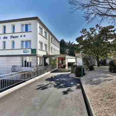 Brit Hôtel du Parc Niort Centre - Parking gratuit Hotel Exterior