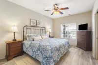 Birdie Lane Beauty - Golf, Pools, Gym, & More!