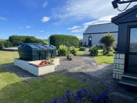 Immaculate 5 Bedroom House Outside Stornoway Hotels in 