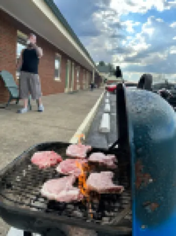 Hillcrest Motel by OYO Aurora in Near Lawrenceburg