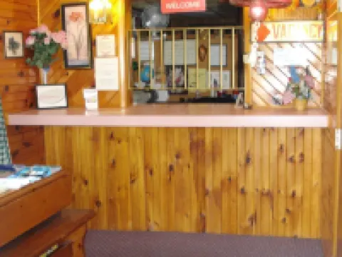 Cedar Grove Motel Hotels in Logan Township