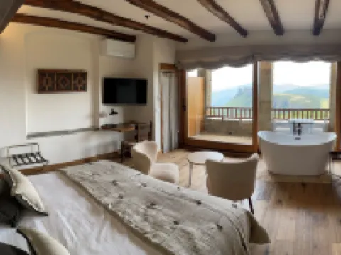 Hotel Santa Llucia Rupit Hoteles en Osona