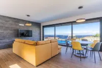 Casa Mozart I in Estreito da Calheta Hotels in Calheta