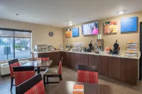 Clarion Pointe Racine - Mount Pleasant - breakfast