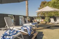 Oceans 88 Whitianga Coastal Suites Hotels in Hot Water Beach
