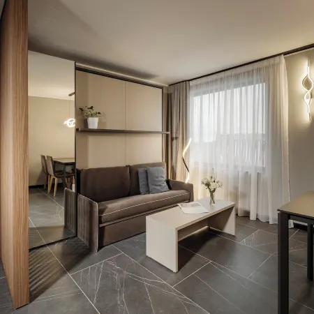 Isabella Suites