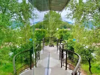 Magnetic North Lodges Hotels in Bhurban