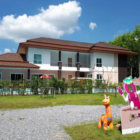 Pool House Lanska