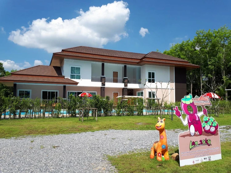 รูปภาพของพูลเฮาส์ ลานสกา