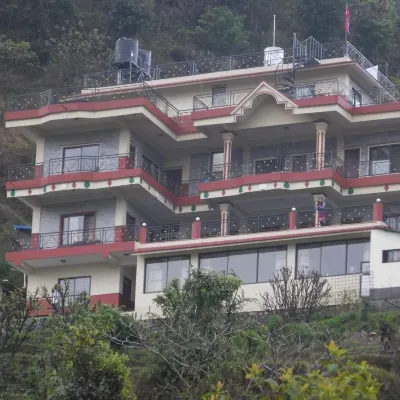 Greenhills Guesthouse โรงแรมใกล้ศารังกัต