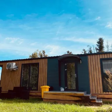 Holiday Home by Szczecin Lagoon with Garden Отели в г. Полицкий повят