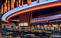 Clarion Pointe - bar
