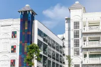 Bear & Bird Hotel Hotels in Surat Thani