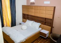 Venetian Villa Hotels in Buea